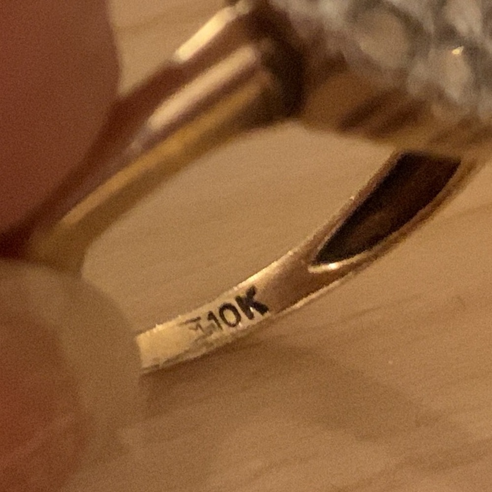 10k antique ring. - Picture 12 of 13